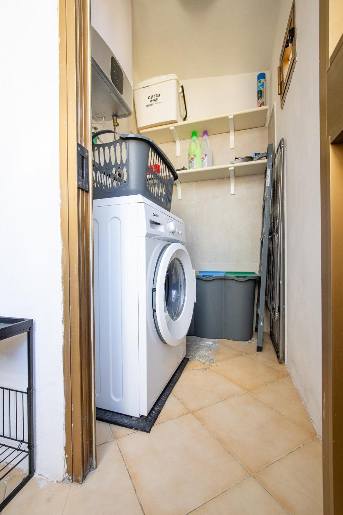 Elegante Dimora La Spezia-Free Parking Apartment ภายนอก รูปภาพ