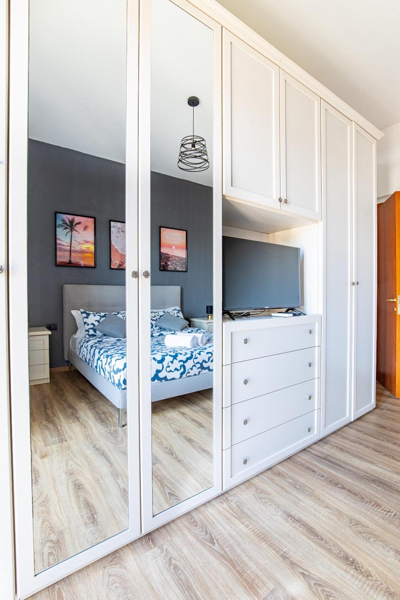 Elegante Dimora La Spezia-Free Parking Apartment ภายนอก รูปภาพ